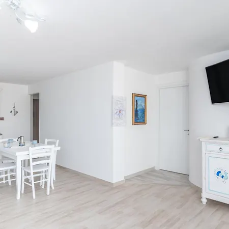 Bilocale Nuovo Centro דירה בודוני